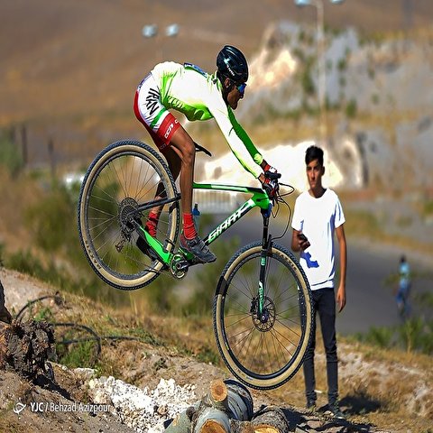 تصاویر: مسابقات دوچرخه‌سواری کوهستان قهرمانی کشور _ تبریز