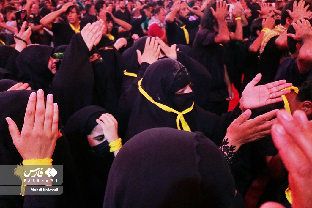 تصاویر: شب اربعین ۱۴۰۱ در &laquo;کربلای معلی&raquo;