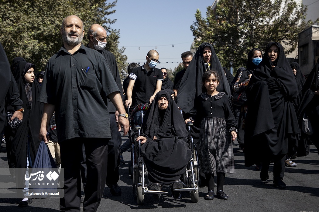 تصاویر: پیاده روی جاماندگان اربعین در تهران