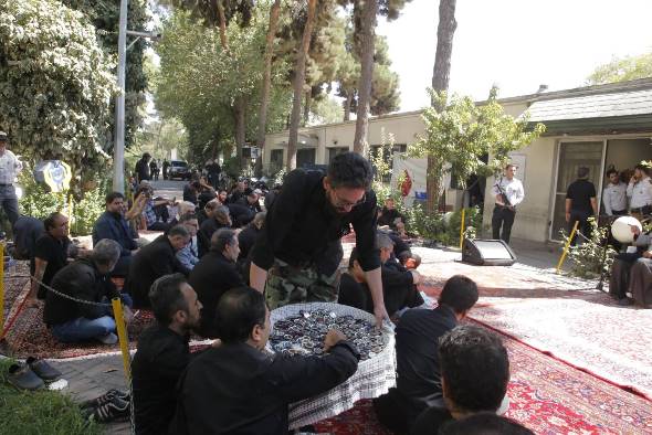 خدمت رسانی موکب بانک ملی ایران به دلدادگان اربعین حسینی در تهران