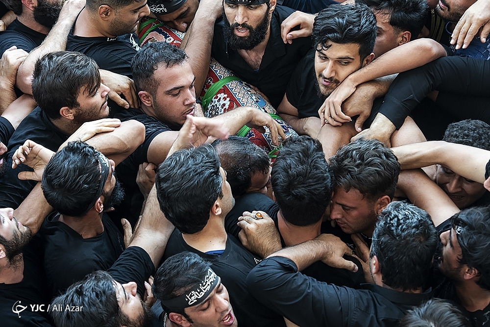 تصاویر: برگزاری مراسم سنتی قالی شویان در اردهال کاشان