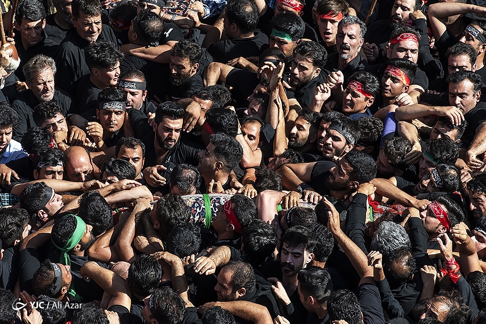 تصاویر: برگزاری مراسم سنتی قالی شویان در اردهال کاشان