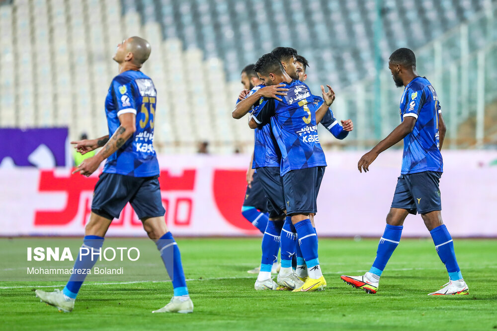 تصاویر: هفته هشتم لیگ برتر فوتبال؛ استقلال - فولاد استقلال