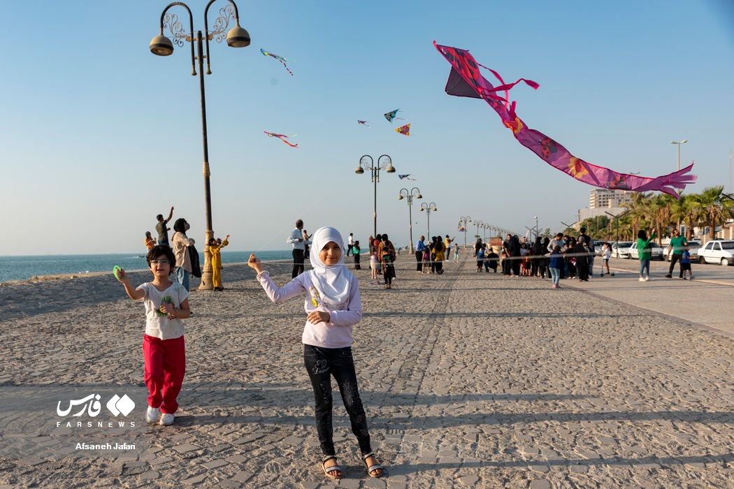 تصاویر: ساحل بادبادک‌ها در بوشهر