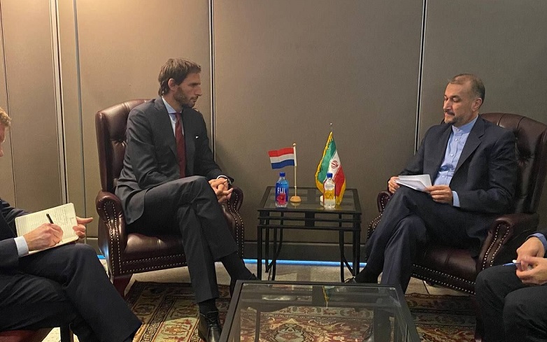 1334533 570 - امیرعبداللهیان به وزیر خارجه هلند: ایران برای رسیدن به توافق پایدار جدی است