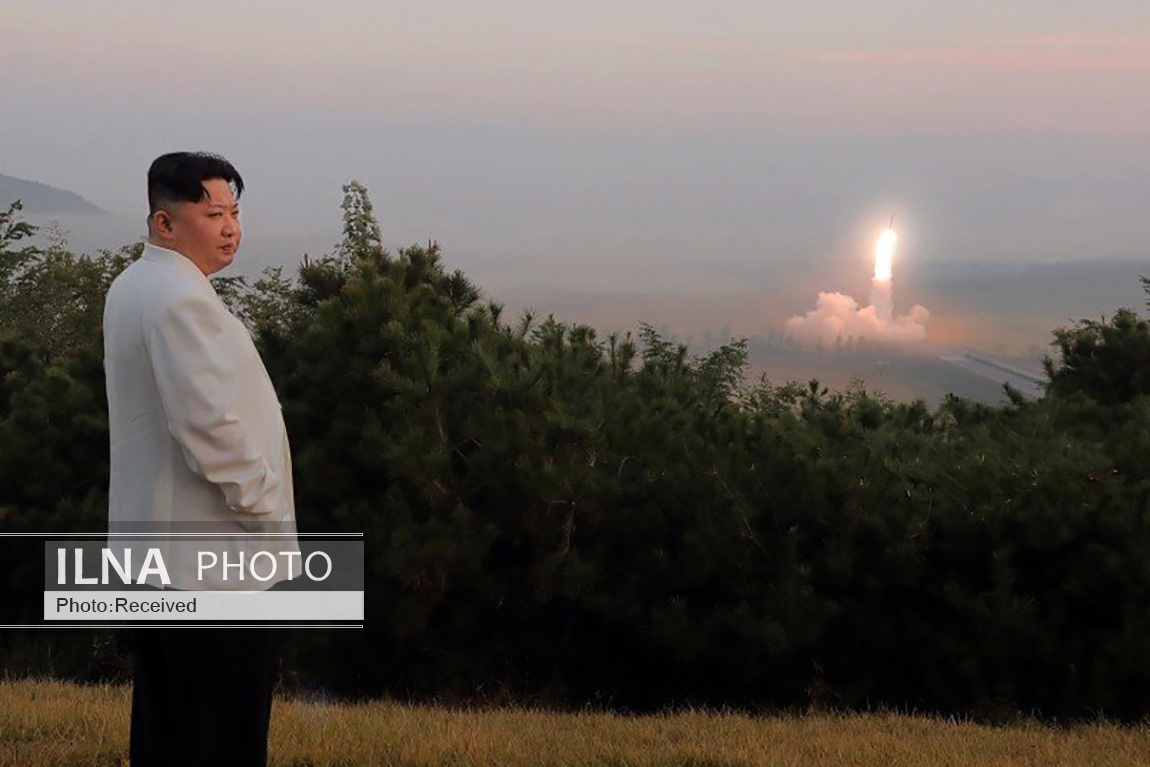 تصاویر: کیم جونگ اون در رزمایش یگان اتمی ارتش کره شمالی