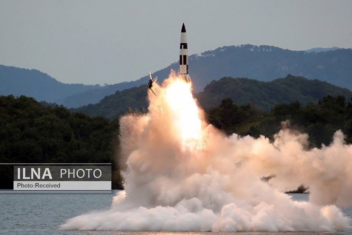 تصاویر: کیم جونگ اون در رزمایش یگان اتمی ارتش کره شمالی