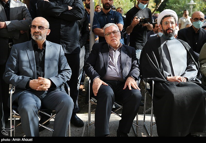 تصاویر: تشییع پیکر مرحوم رضا روستا آزاد رئیس اسبق دانشگاه شریف