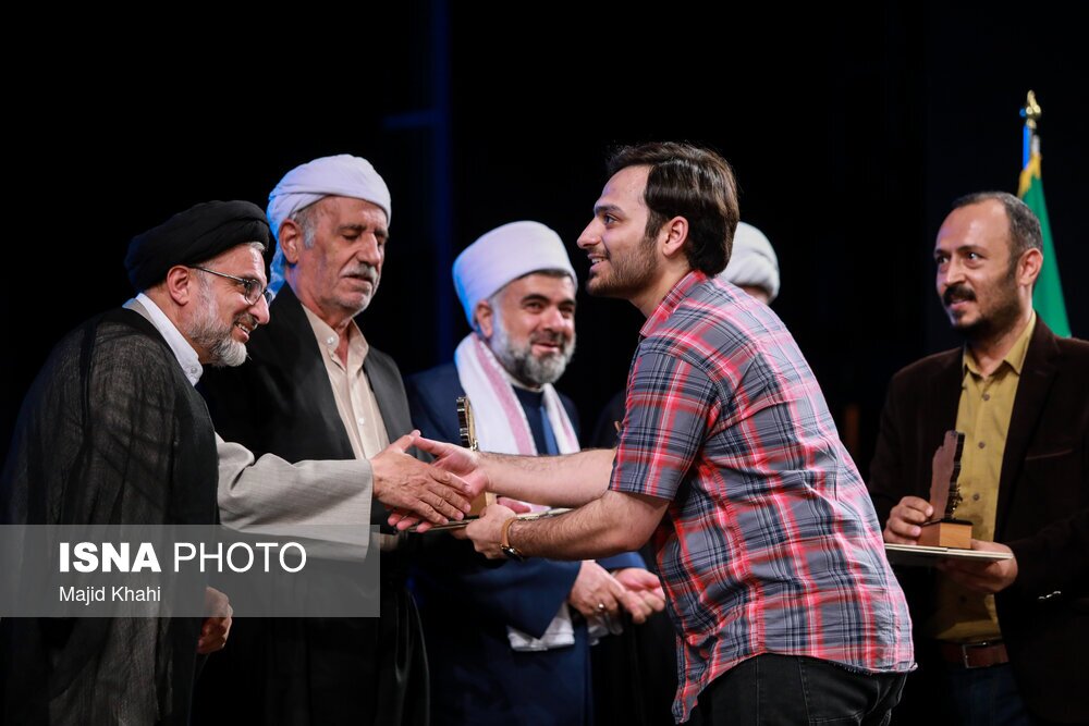 تصاویر: مراسم پایانی کنگره شعر وحدت