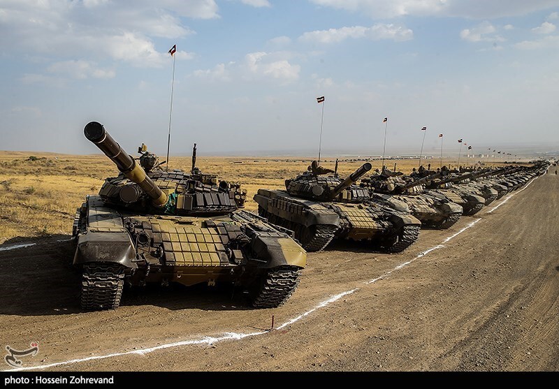 تصاویر: رزمایش  نیروی زمینی سپاه در منطقه ارس