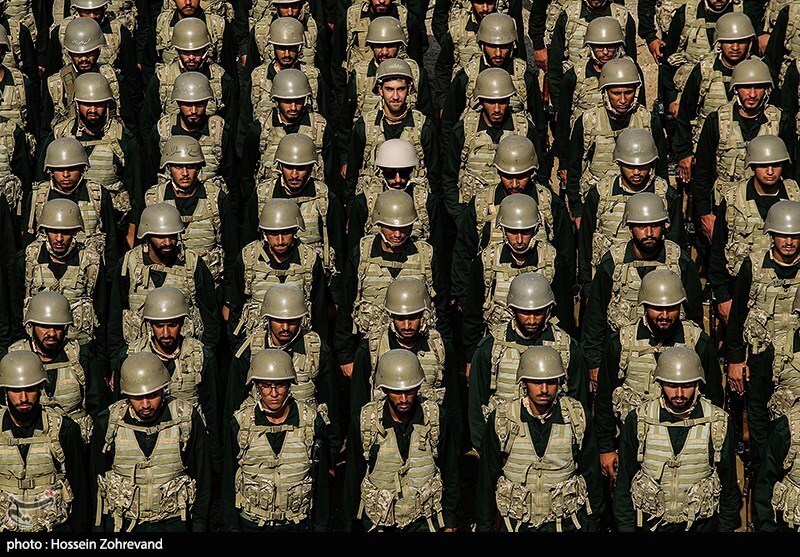 تصاویر: رزمایش  نیروی زمینی سپاه در منطقه ارس