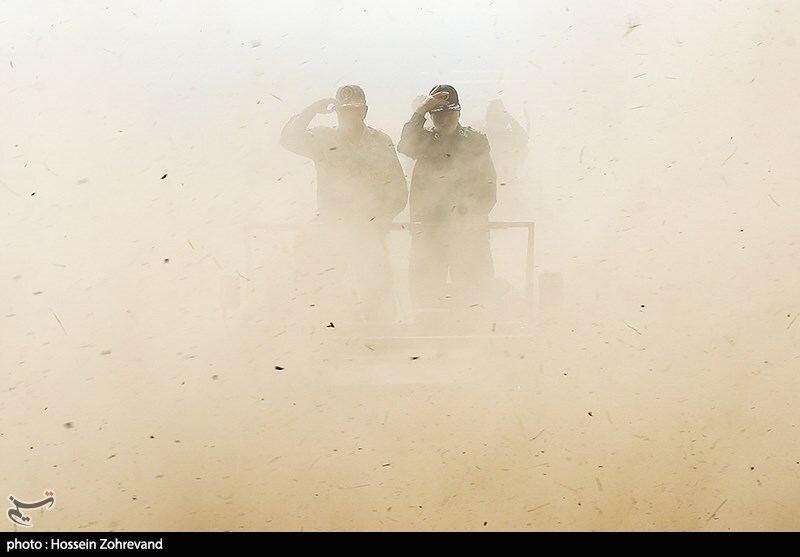 تصاویر: رزمایش  نیروی زمینی سپاه در منطقه ارس