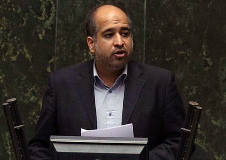 1335662 568 - خضریان، نماینده مجلس: &laquo;زن&raquo; به یک &lrm;اسم رمز تبدیل شده / اتفاقات اخیر پیچیده&zwnj;تر از مطالبه&zwnj;گری حول درگذشت مهسا امینی است / شاهد جولان &laquo;اغتشاشگران آموزش دیده&raquo; هستیم / گفتگوی رئیسی با خانواده مهسا امینی حکایت از مسئولیت&zwnj;پذیری او دارد