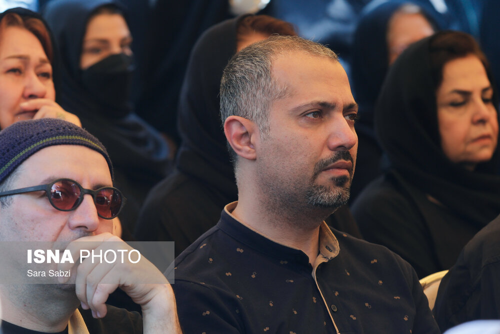 تصاویر: مراسم تشییع پیکر آرش عاشوری&zwnj;نیا