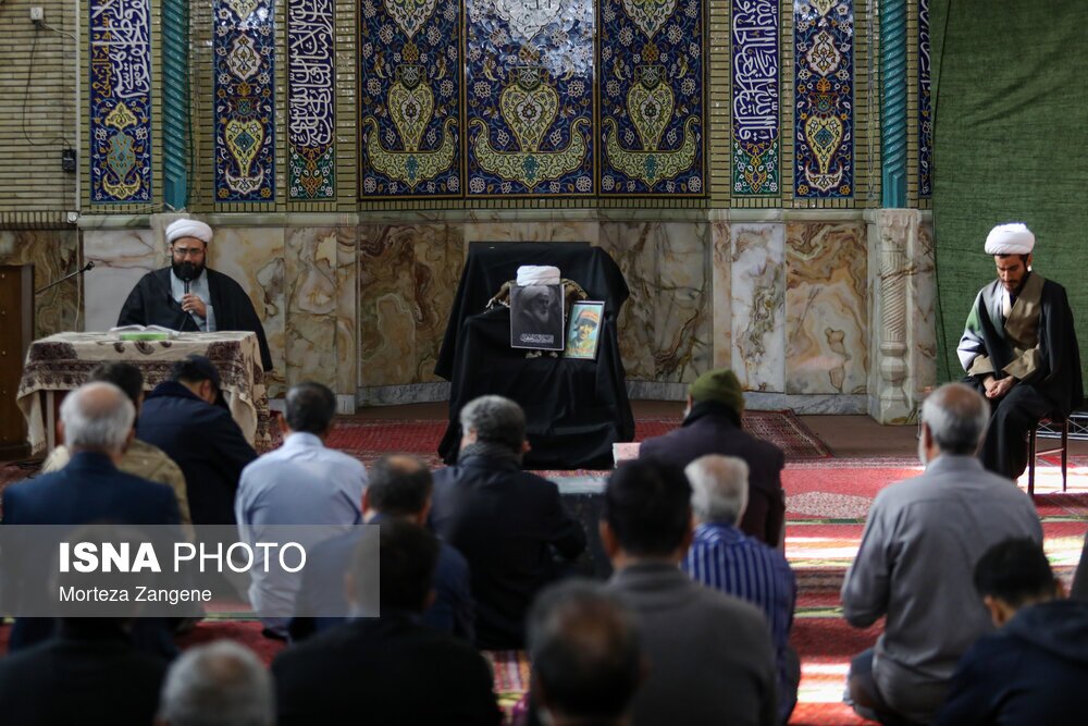 تصاویر: مراسم تشییع پیکر آیت‌الله اختری