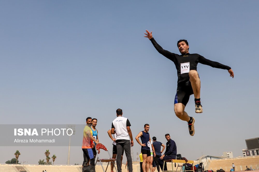 تصاویر: مسابقات دو و میدانی کارگران کشور در اهواز