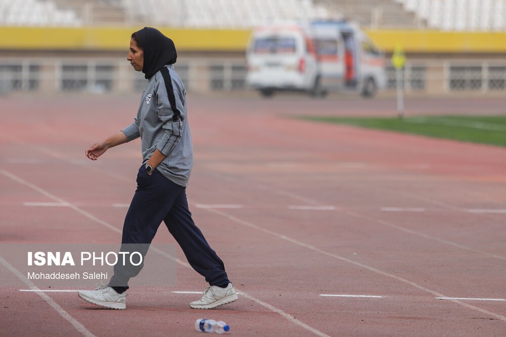 تصاویر: هفته سوم لیگ برتر فوتبال بانوان، سپاهان - زارع باتری سنندج