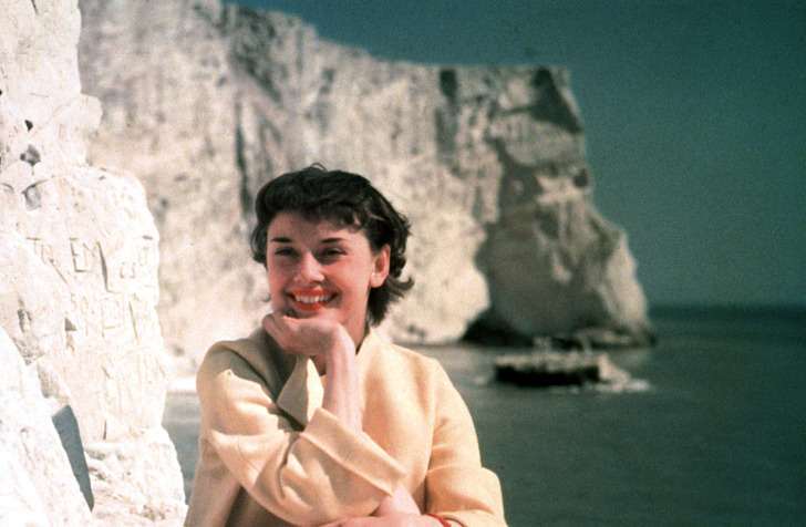 ۷ واقعیت در مورد آدری هپبورن افسانه ای که باورشان برایتان سخت خواهد بود