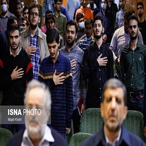 تصاویر: نشست عزت الله ضرغامی با دانشجویان دانشگاه صنعتی شریف