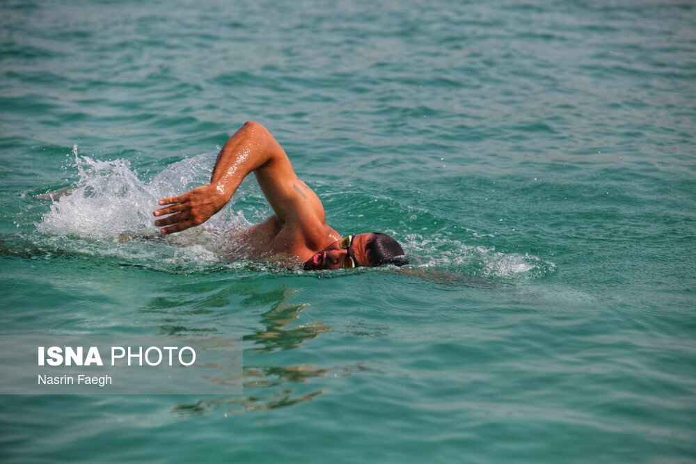 تصاویر: مسابقات قهرمانی شنای آبهای آزاد کشور در کیش