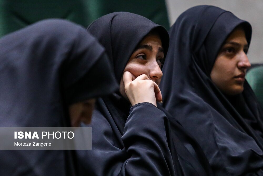 تصاویر: تریبون آزاد دانشجویی - دانشگاه امیرکبیر