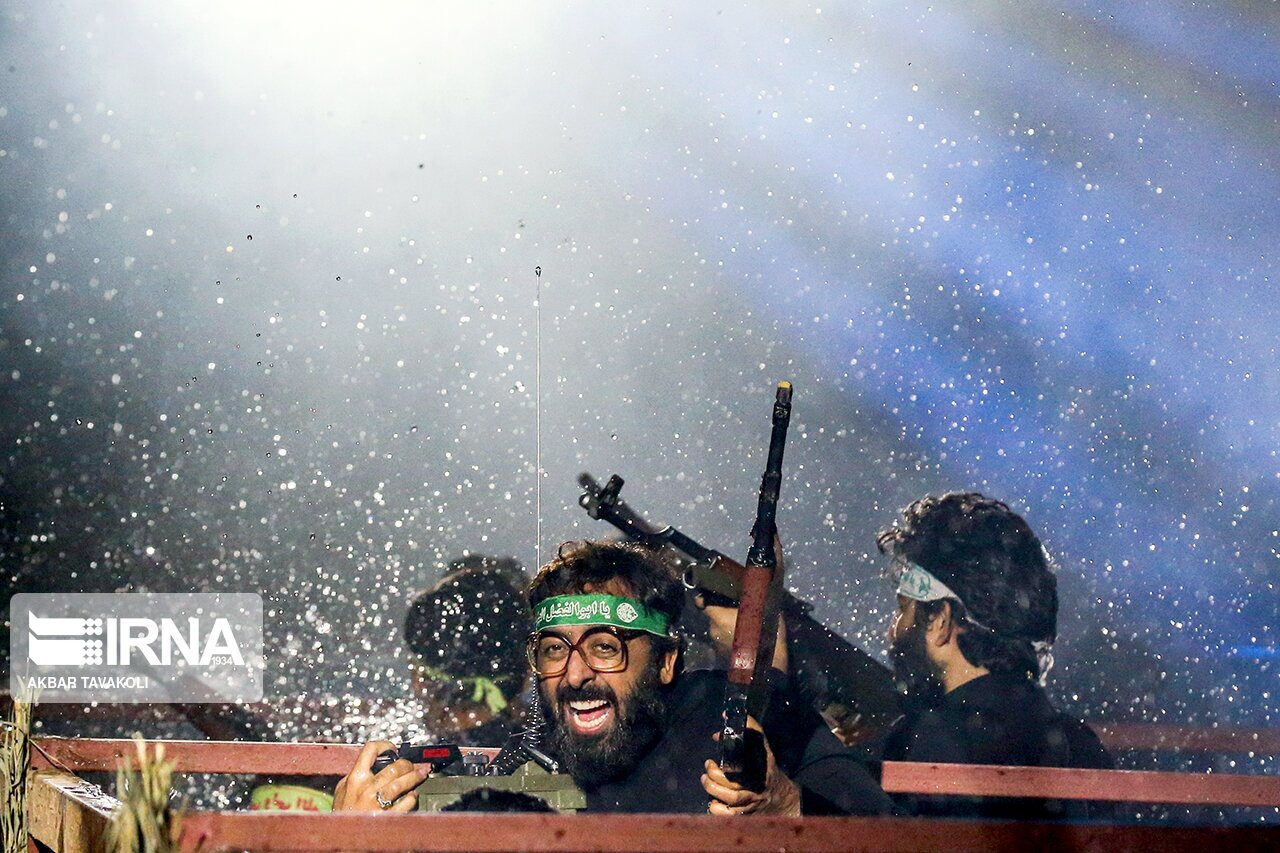 تصاویر: سینمایش ۴۱۰