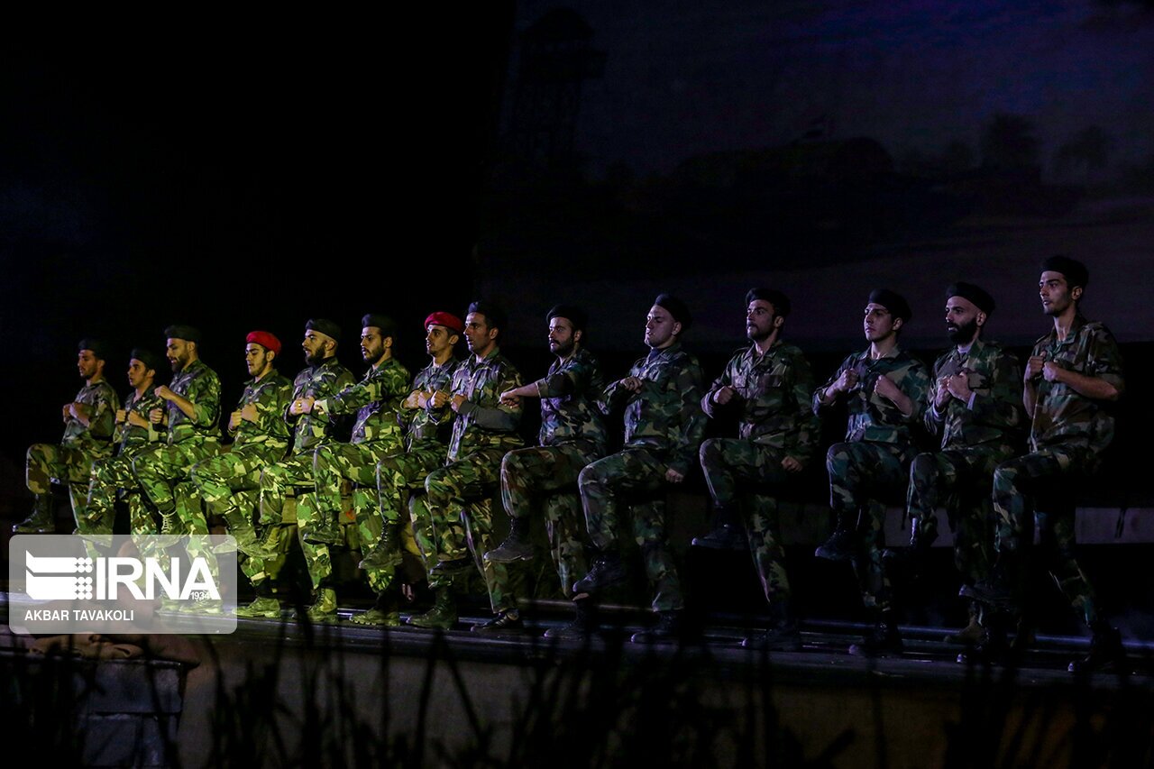 تصاویر: سینمایش ۴۱۰