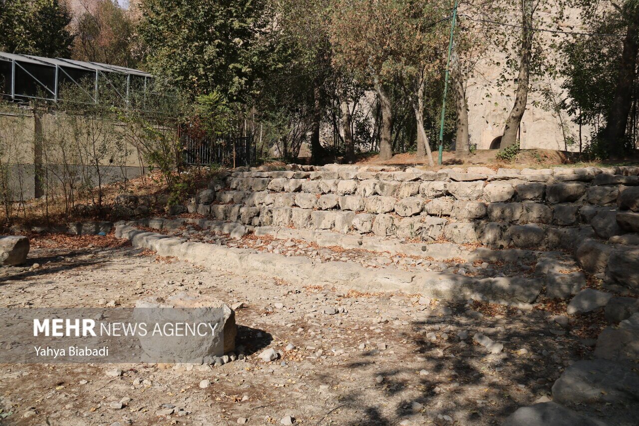 تصاویر: شوک خشک شدن دریاچه تاریخی طاق بستان