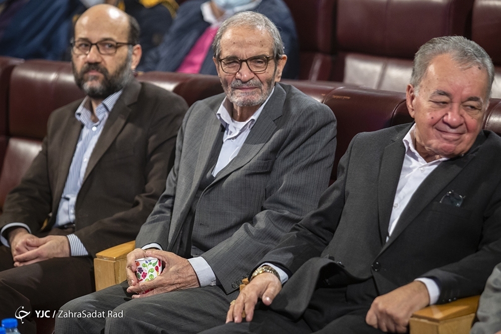 تصاویر: رونمایی از نسخه خطی قرآن کریم از دوره سلجوقی