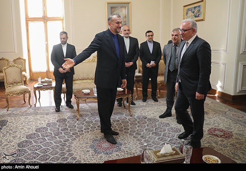 تصاویر: دیدار معاون وزیر خارجه ارمنستان با امیرعبداللهیان