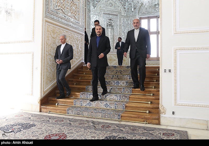 تصاویر: دیدار معاون وزیر خارجه ارمنستان با امیرعبداللهیان