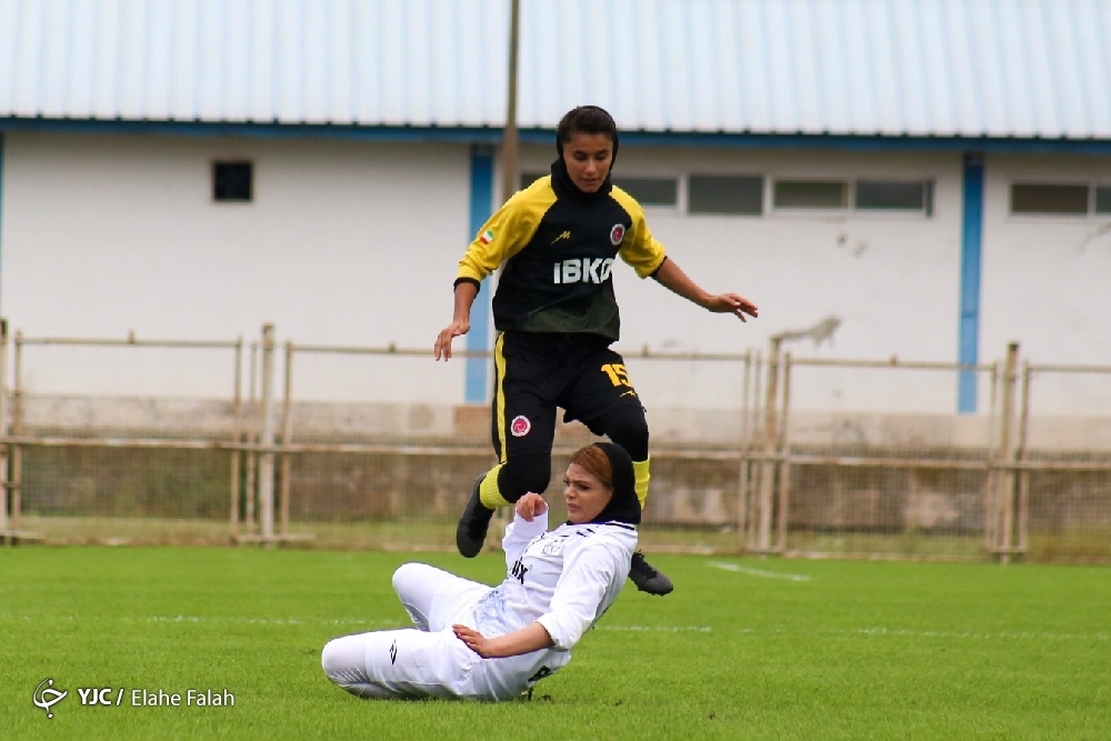 تصاویر: لیگ برتر فوتبال بانوان؛ ملوان بندرانزلی ۰ - خاتون بم ۴