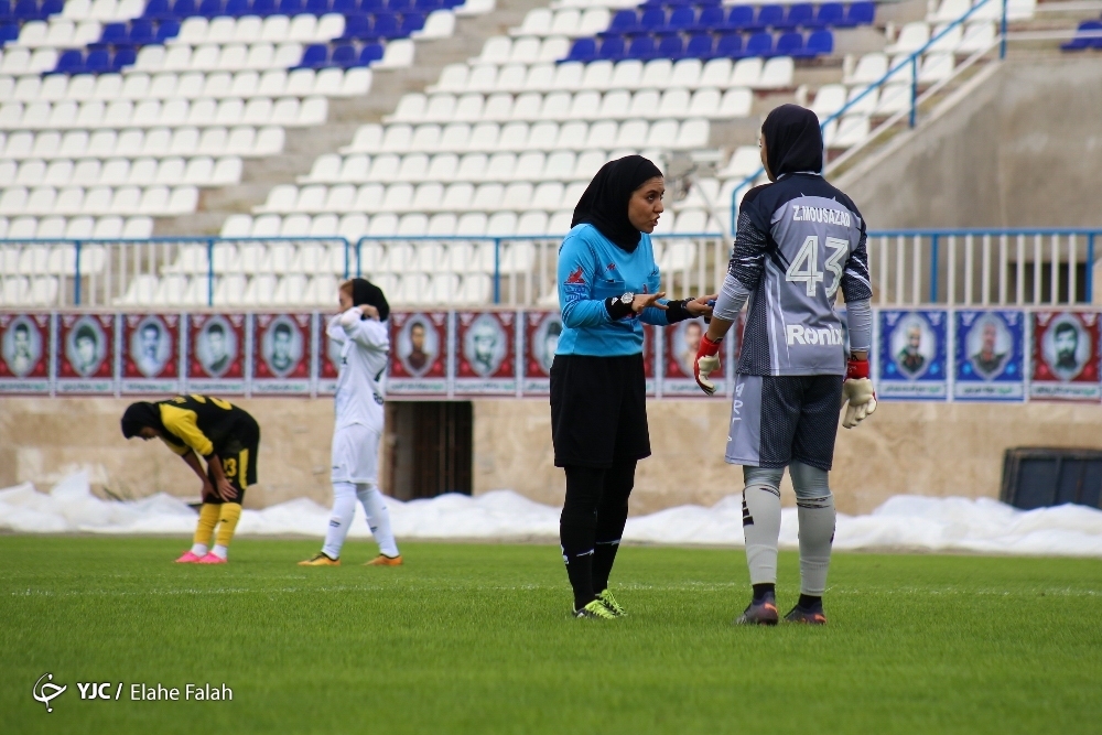 تصاویر: لیگ برتر فوتبال بانوان؛ ملوان بندرانزلی ۰ - خاتون بم ۴