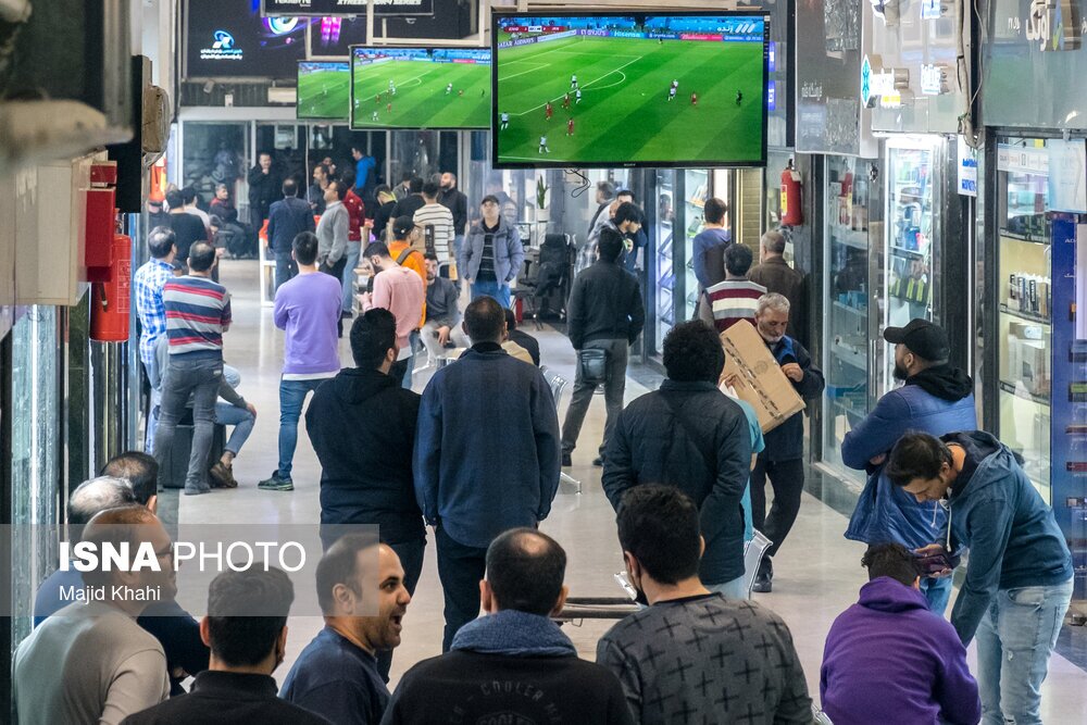 تصاویر: تماشای اولین بازی ایران در جام جهانی قطر