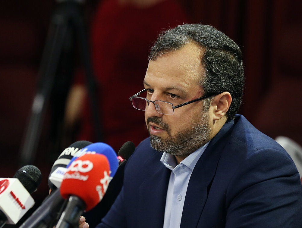 خاندوزی: «کالا برگ الکترونیکی» پس از یک ماه دوره آزمایشی، از ماههای آینده در کل کشور اجرا میشود خاندوزی: «کالا برگ الکترونیکی» پس از یک ماه دوره آزمایشی، از ماههای آینده در کل کشور اجرا میشود
