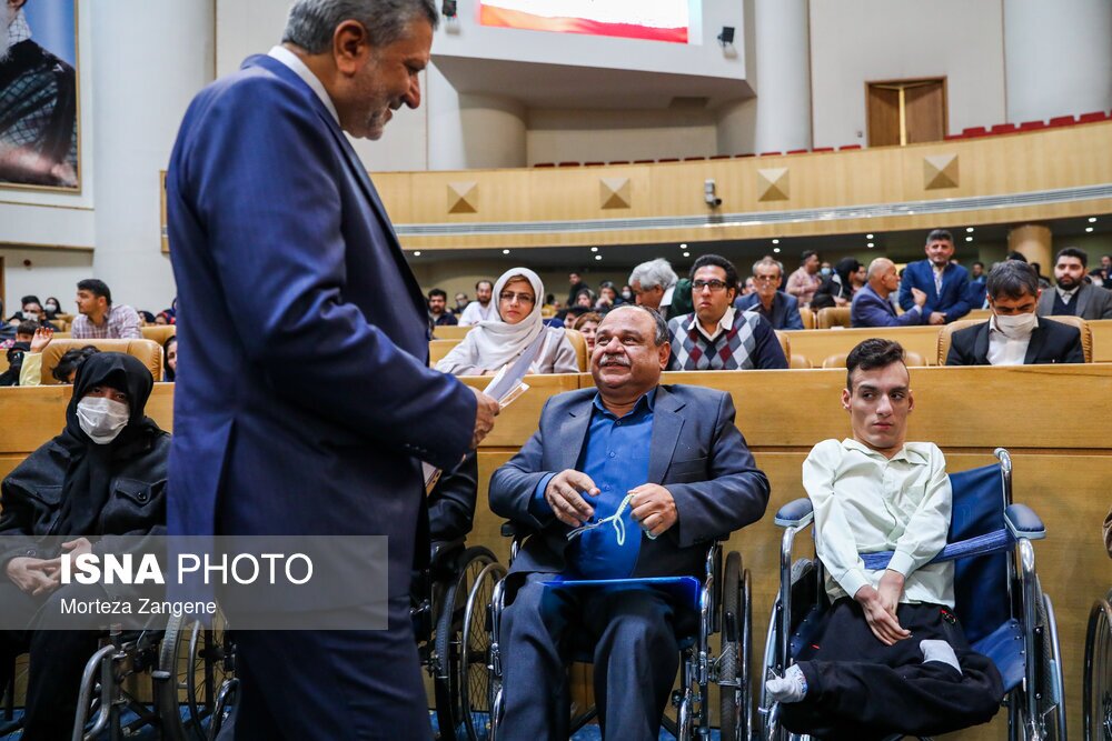تصاویر: مراسم گرامیداشت «روز جهانی افراد دارای معلولیت» با حضور رییس جمهور