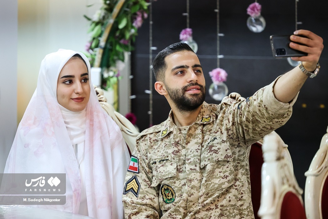 تصاویر: جشن ازدواج ۲۵۴ سرباز وظیفه