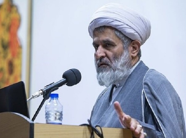 توضیحات طائب درباره ماجرای سیسمونی نوه قالیباف: خانواده اش به ترکیه رفتند اما نه از هواپیمای اختصاصی استفاده کردند و نه از امکانات سفارتخانه / این نه به صلاحیت لطمه می‌زند و نه فساد در آن است / کسی که خلبان است، سالانه یک سهمیه سفر دارد؛ این‌ها حتی از این امکان هم استفاده نکردند / قالیباف در سال ۱۳۹۶ گفت دو میلیون در حسابم دارم، نگفت حقوق هم نمی‌گیرم