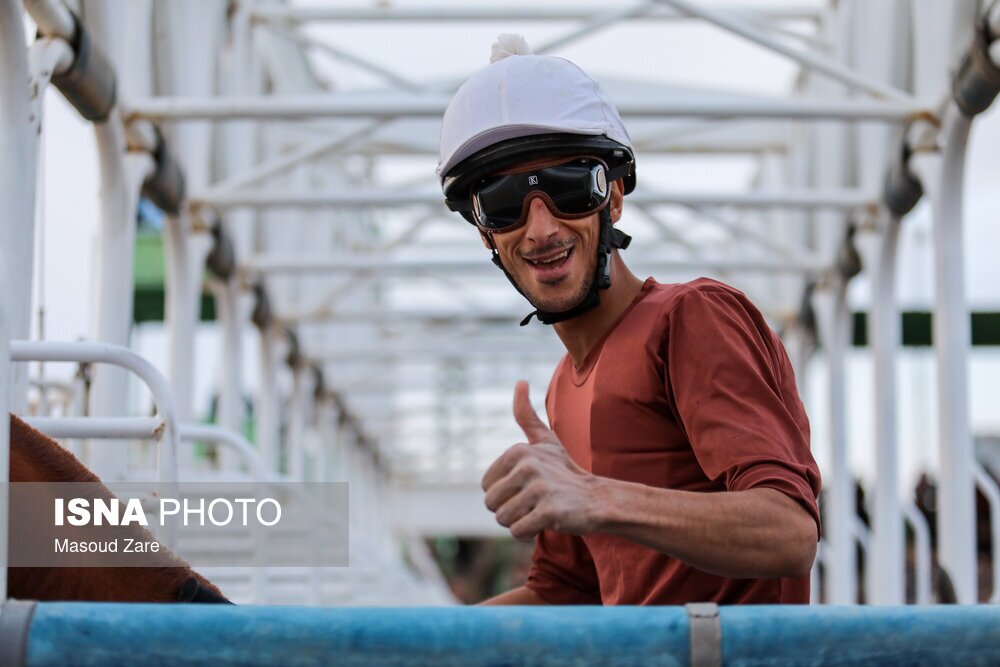 تصاویر: کورس پاییزه اسب دوانی یزد