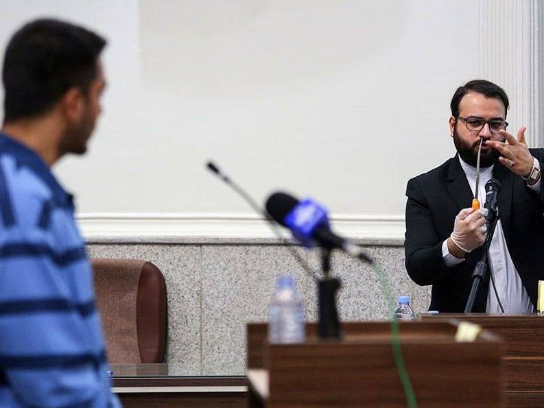 قوه قضاییه: مجیدرضا رهنورد، عامل شهادت دو بسیجی در مشهد، در ملاعام اعدام شد