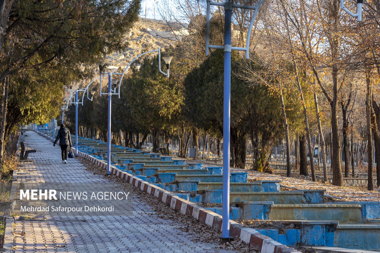 تصاویر: طبیعت پاییزی پارک ملت شهرکرد