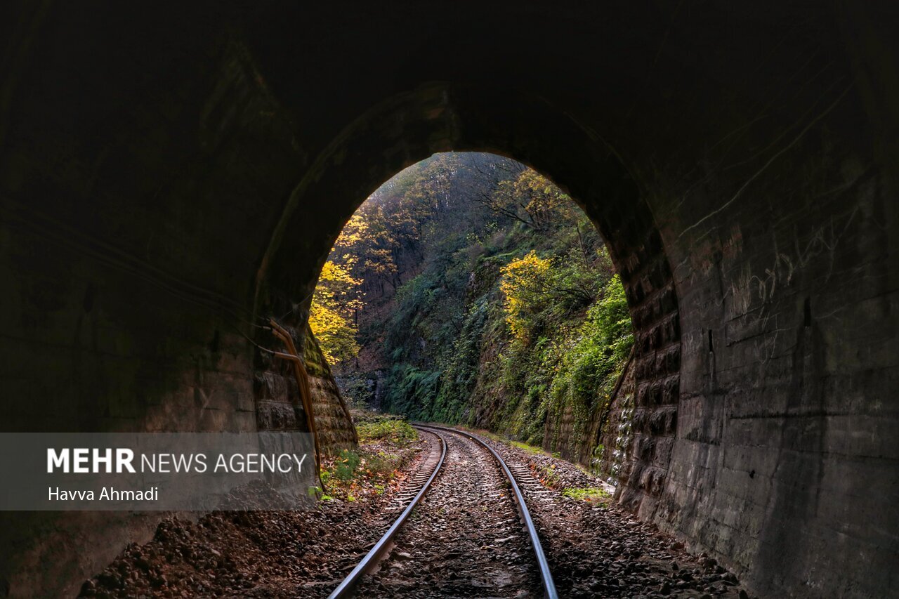 تصاویر: ریل گردی؛ پاییز راه آهن شمال