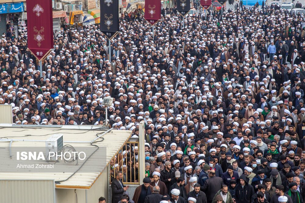 تصاویر: تشییع و تدفین آیت الله روحانی در قم
