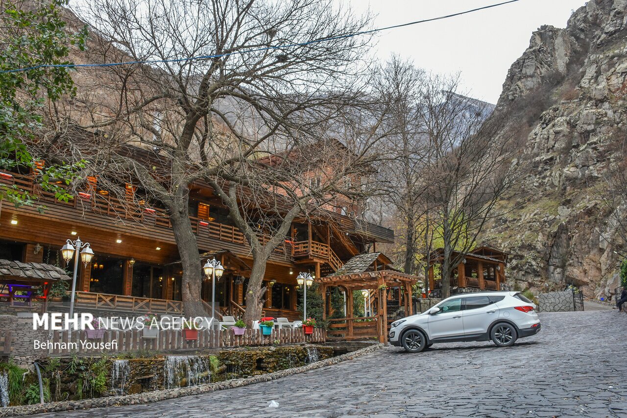 تصاویر: زیبایی جاده چالوس در اواخر پاییز