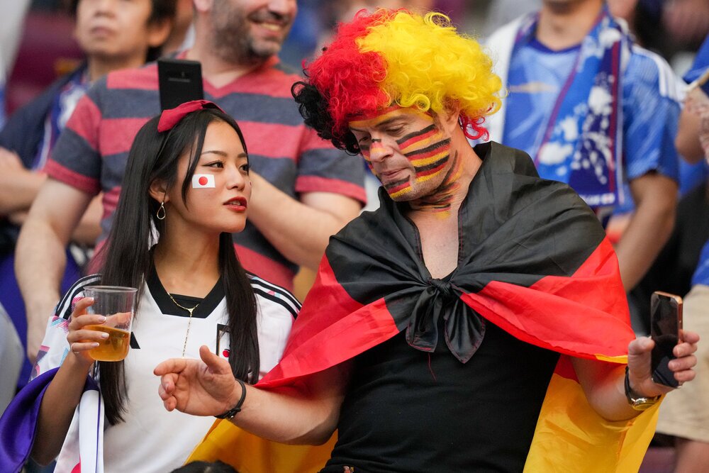 تصاویر: دیدار تیم‌های فوتبال آلمان و ژاپن
