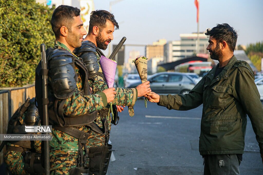 تصاویر:  شادی نیروهای یگان ویژه پس از برد تیم ملی