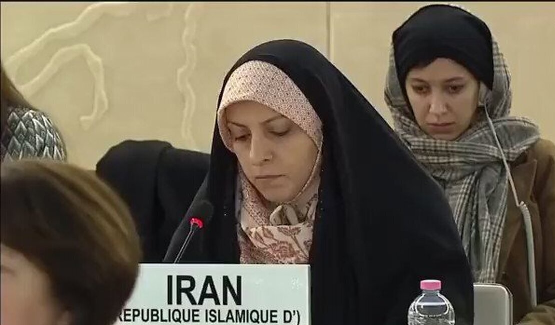 ویدئو / نماینده ایران در سازمان ملل برگه نطقش را گم کرد