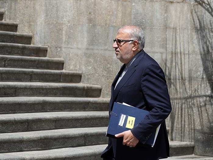 وزیر نفت: عراق شروطی دارد که پول فروش گاز به این کشور برای خرید دارو و کالاهای اساسی اختصاص داده شود