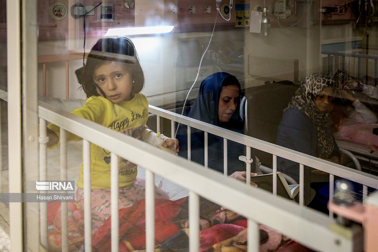 تصاویر: شب نوزدهم رمضان- بیمارستان کودکان