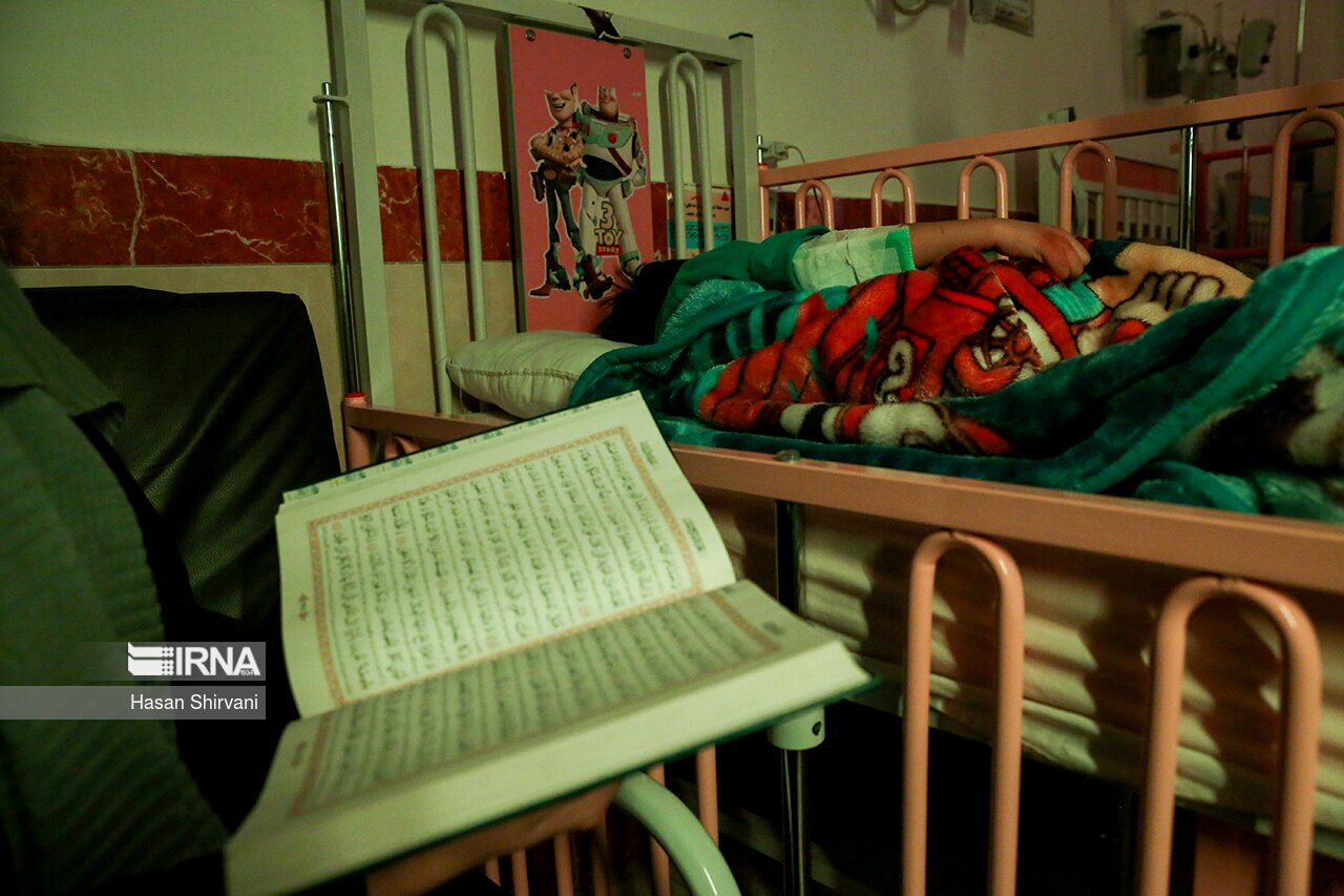 تصاویر: شب نوزدهم رمضان- بیمارستان کودکان